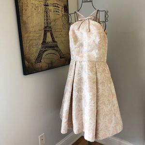 Women’s dress